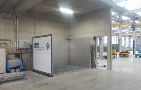 Waschplatz Industrie für Hochdruckreiniger im Boden mit offener Front und ohne Dach